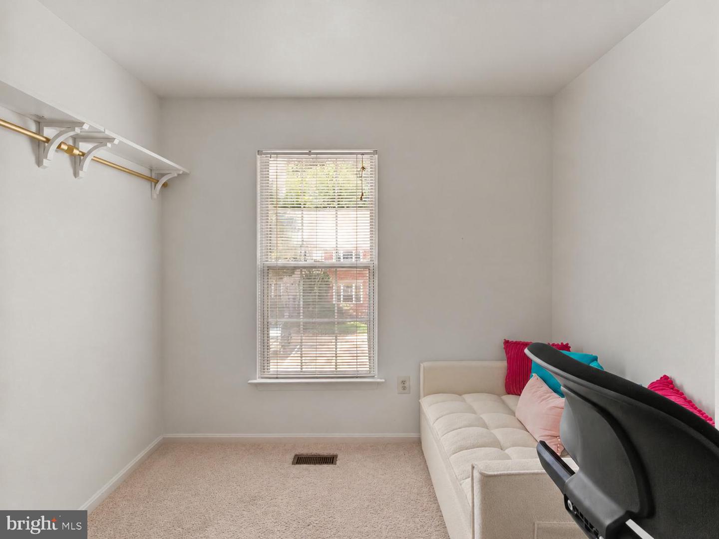 629 Lions Gate Ln Property Photo 25