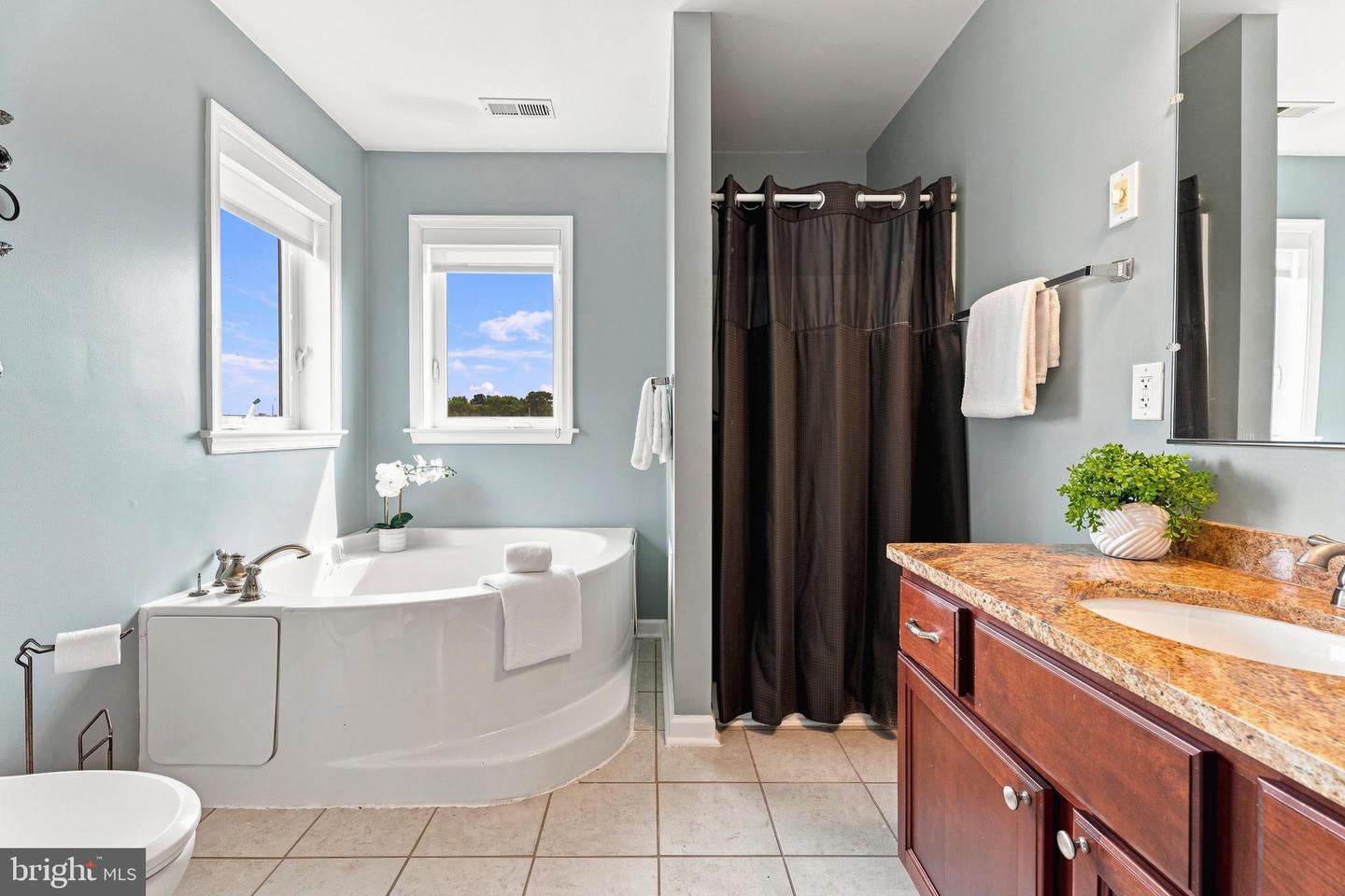 3762 Beach Drive Blvd Property Photo 22