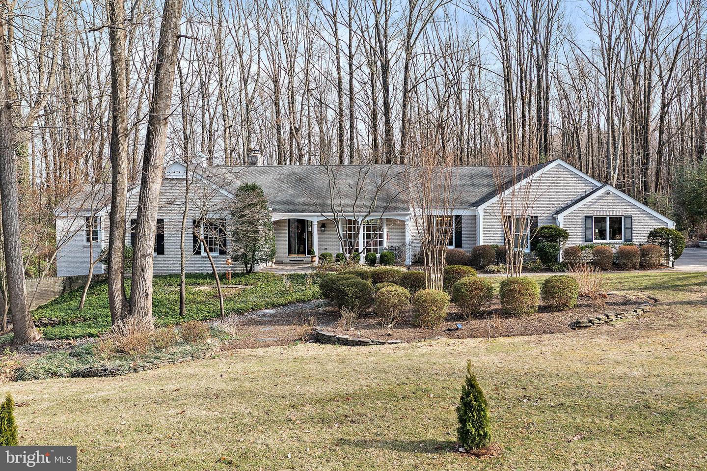 1812 Millridge Ct Property Photo 3