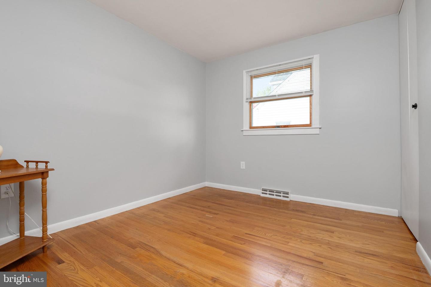 200 Woods Dr Property Photo 13