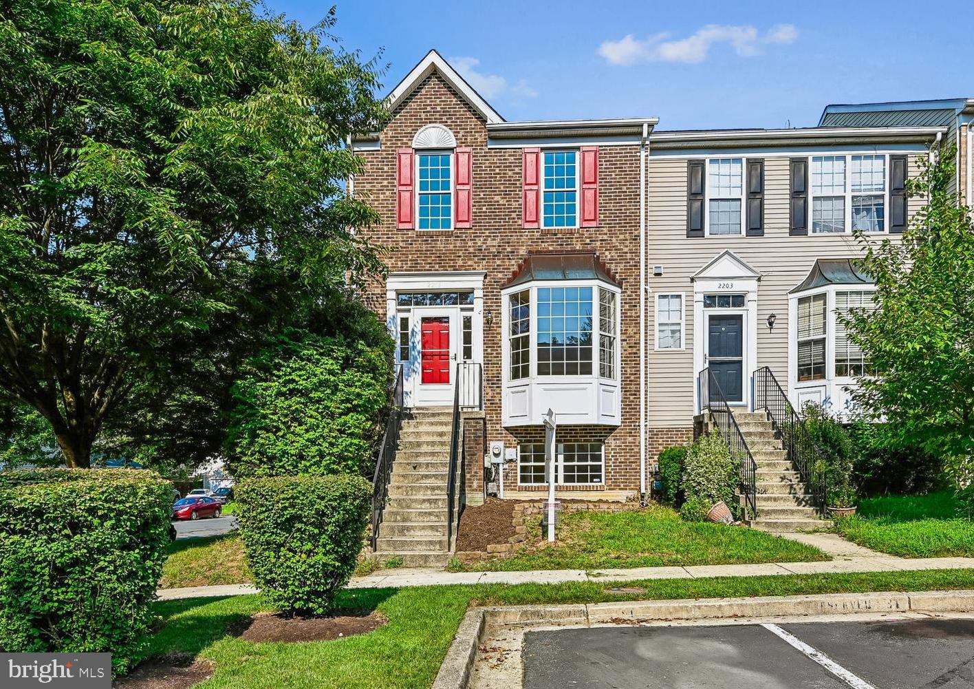 2201 MONTAUK DR
