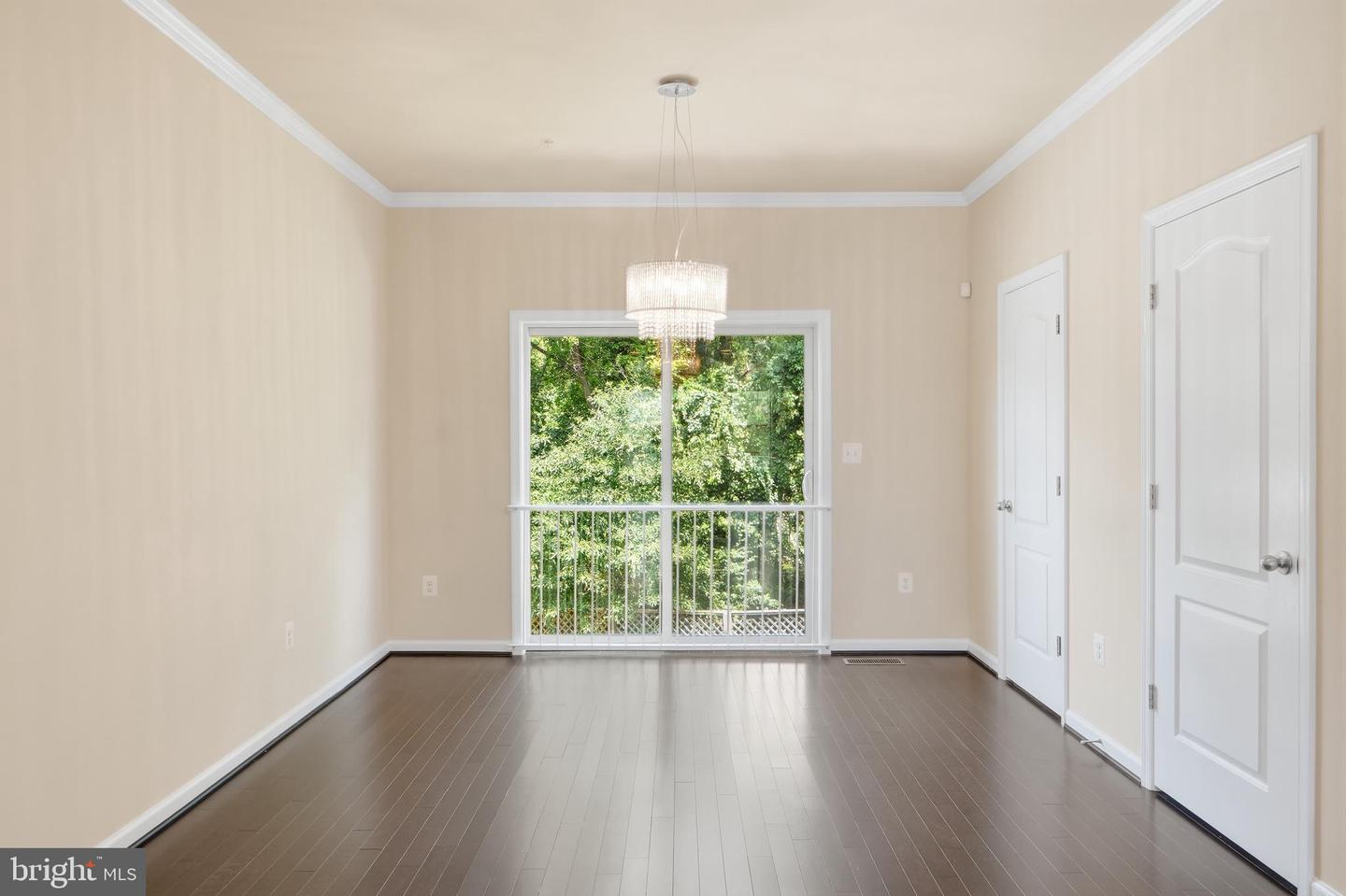 8132 Hollow Ct Property Photo 12