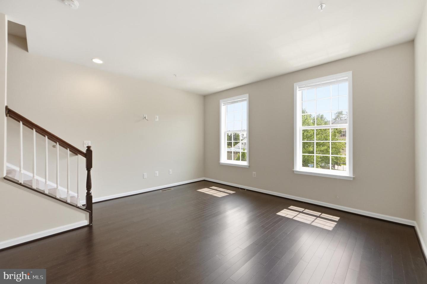 8132 Hollow Ct Property Photo 18