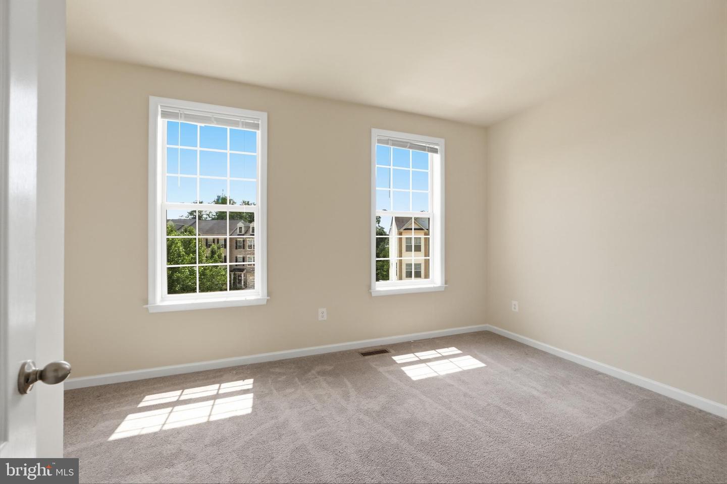 8132 Hollow Ct Property Photo 27