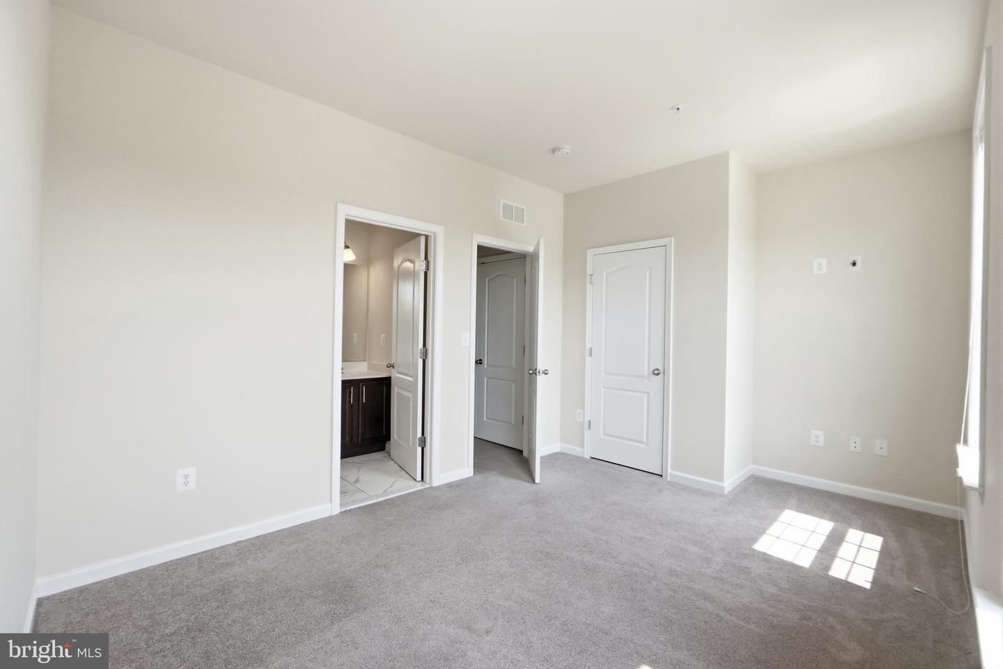 8132 Hollow Ct Property Photo 29