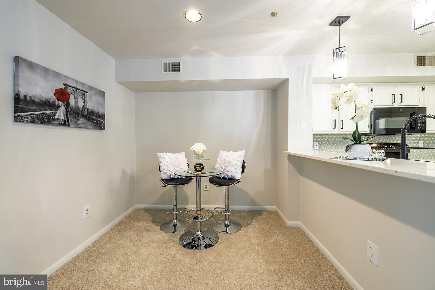 30-i Sandstone Ct Property Photo 13