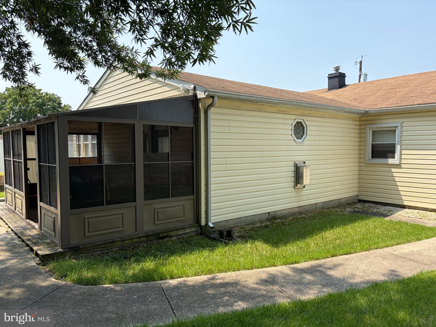 105 Garrett Rd Property Photo 2