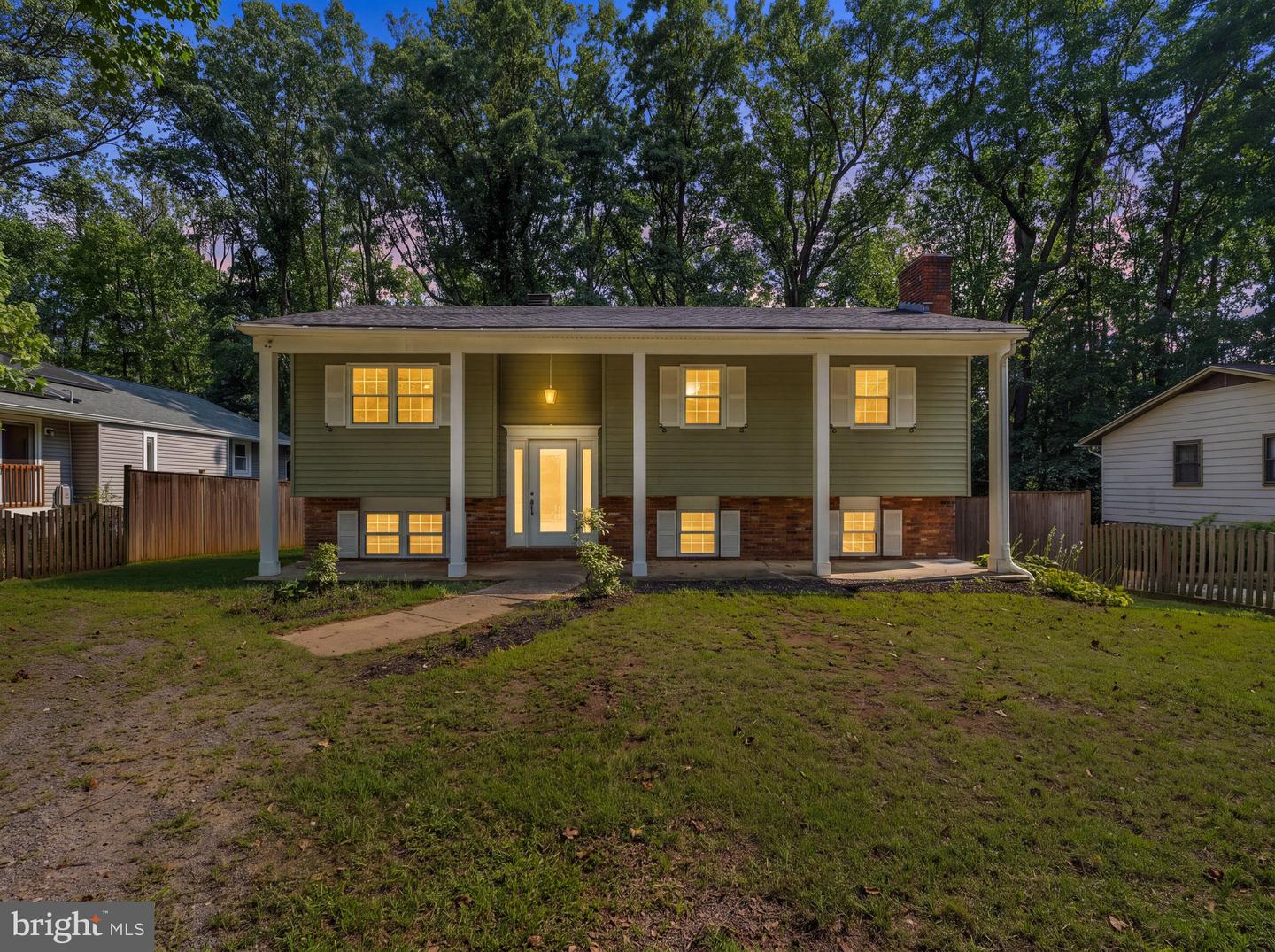 785 Rolling View Dr Property Photo 1