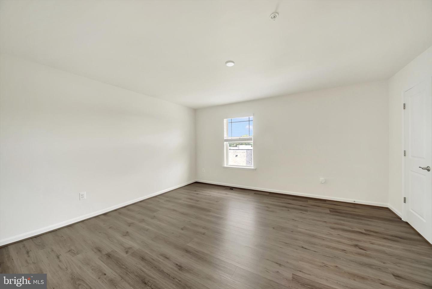 7819 Wolf Run Ln Property Photo 23