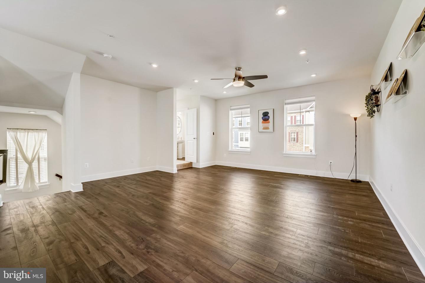 8382 Amber Beacon Cir Property Photo 5