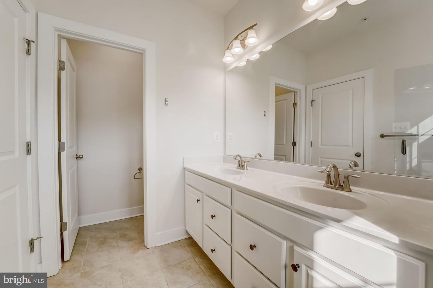 8382 Amber Beacon Cir Property Photo 11