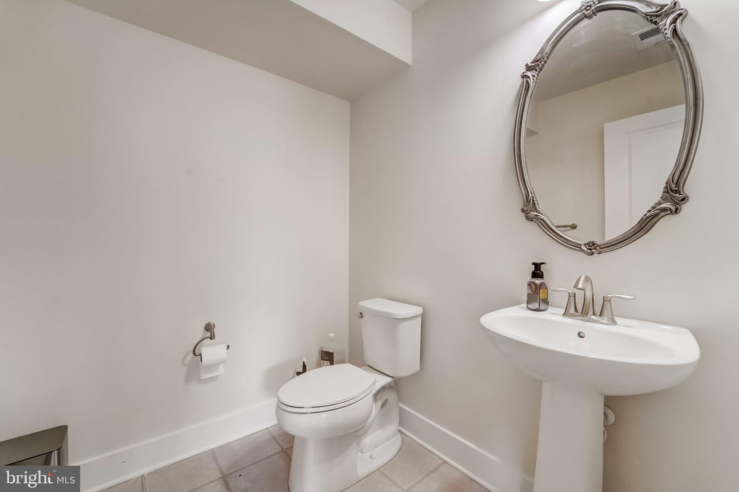 8382 Amber Beacon Cir Property Photo 18