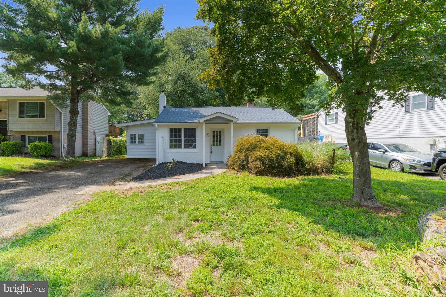 758 WHITNEYS LANDING DR Property Photo 1