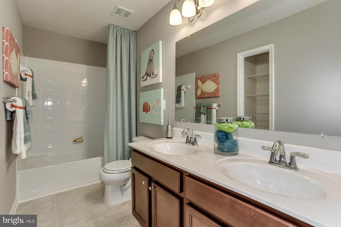 8603 Crooked Tree Ln Property Photo 27