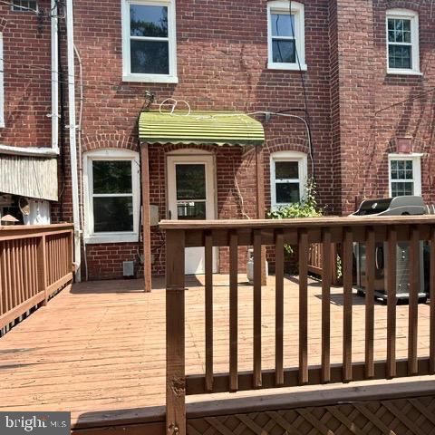 5220 4th St Property Photo 2