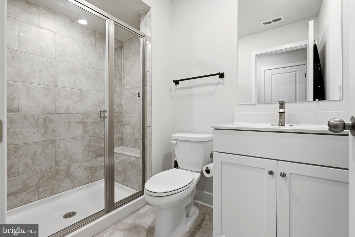 6815 Winterhill Ln Property Photo 35