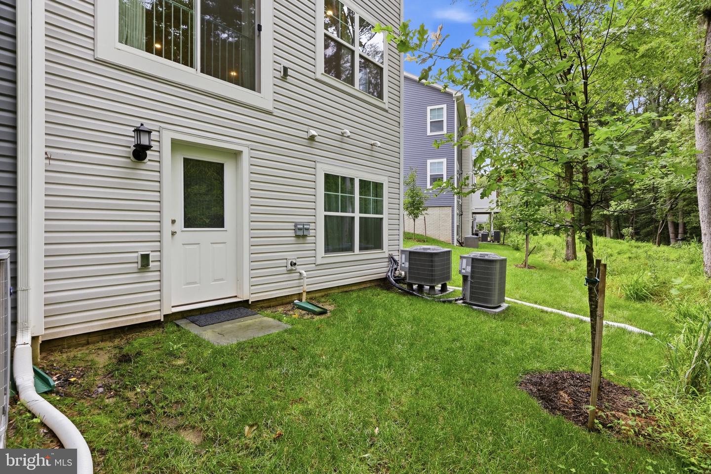 6815 Winterhill Ln Property Photo 40