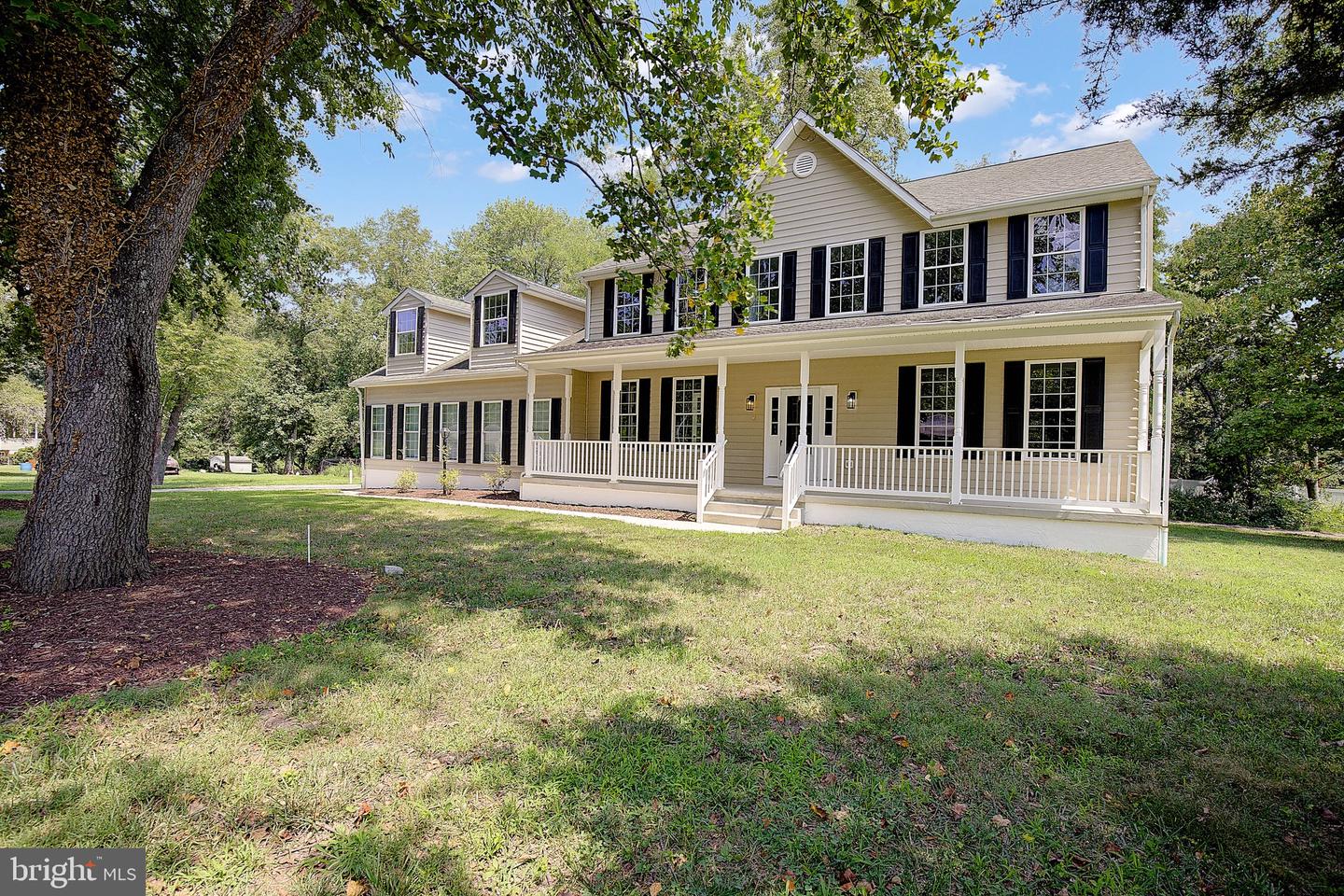 1825 Johnson Rd Property Photo 1