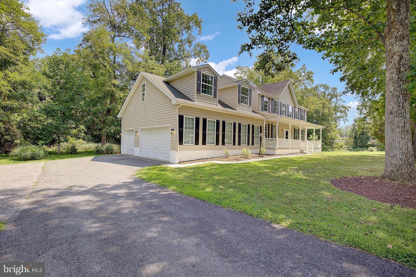 1825 Johnson Rd Property Photo 3