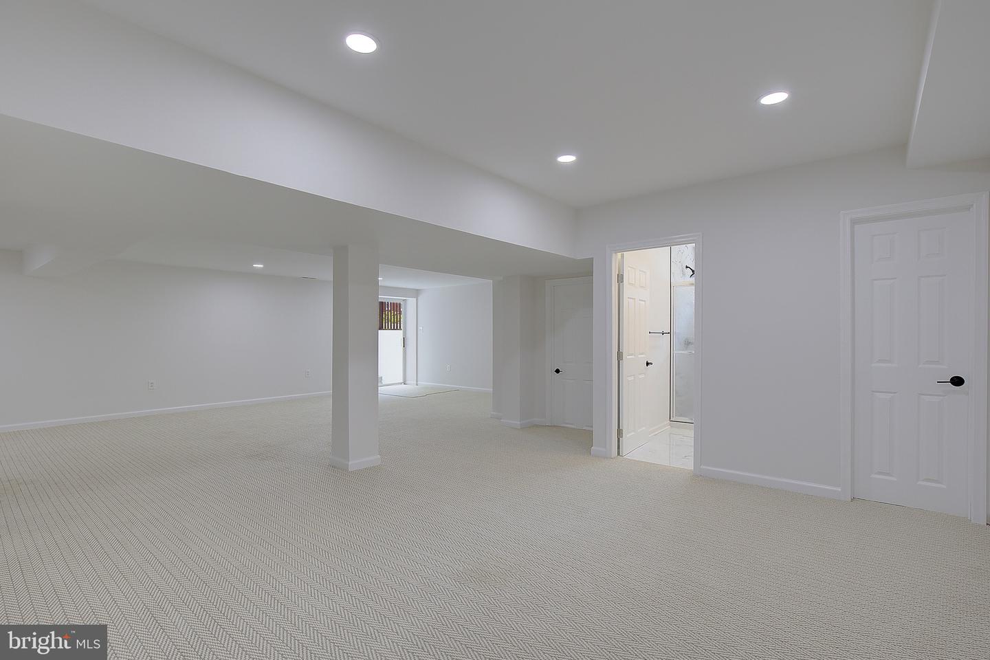 1825 Johnson Rd Property Photo 35