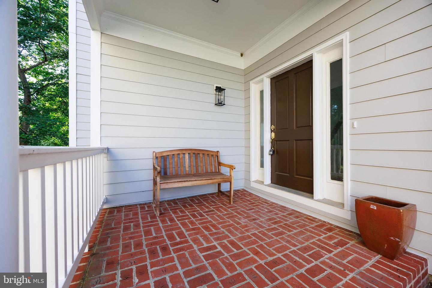 221 Spring Race Ct Property Photo 3