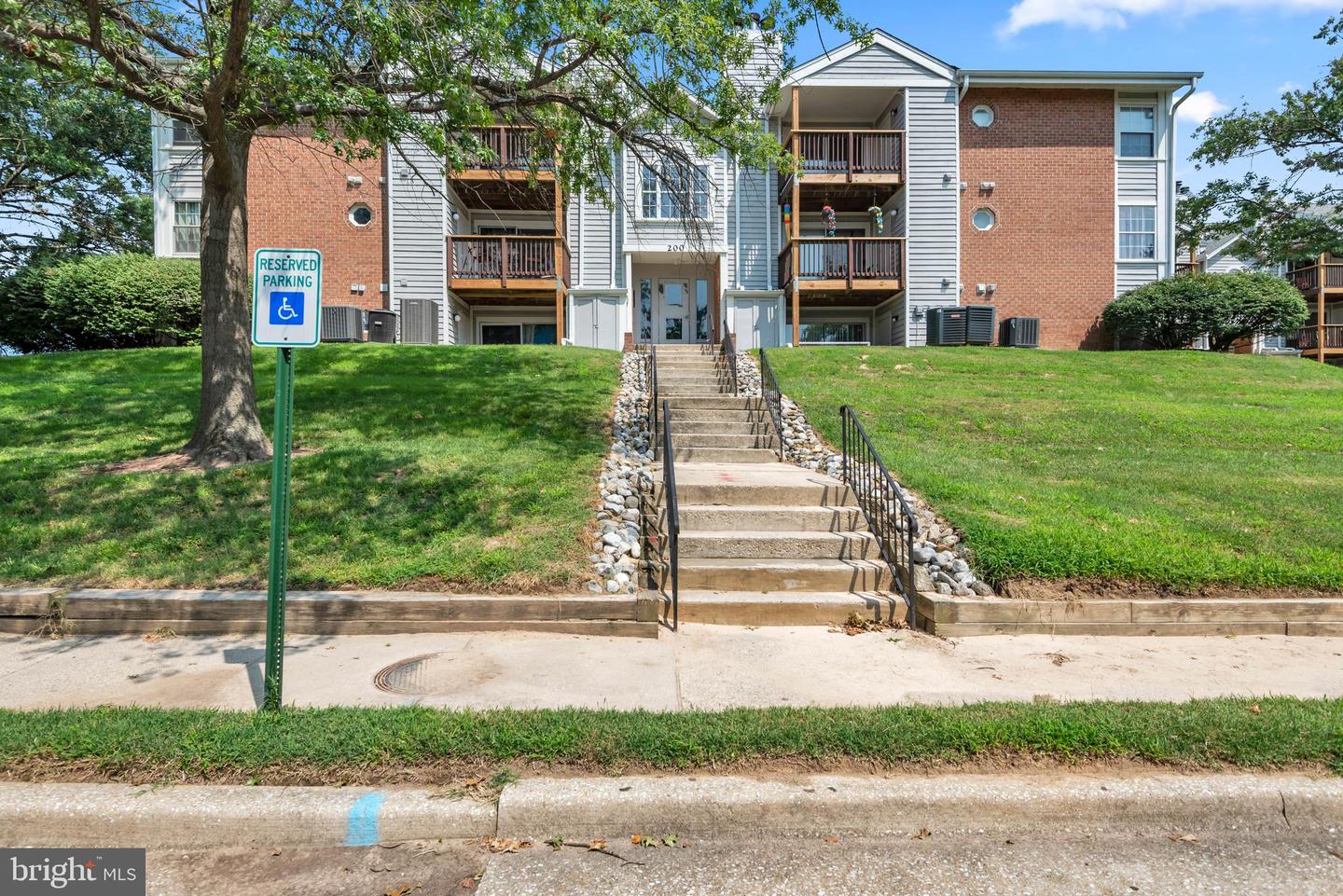 200 Spring Maiden Ct #101 Property Photo 1