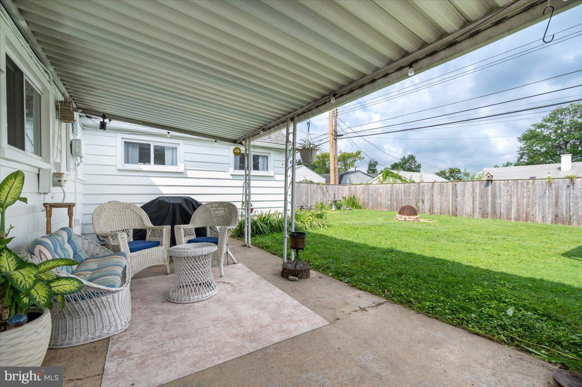 1402 Isted Rd Property Photo 24