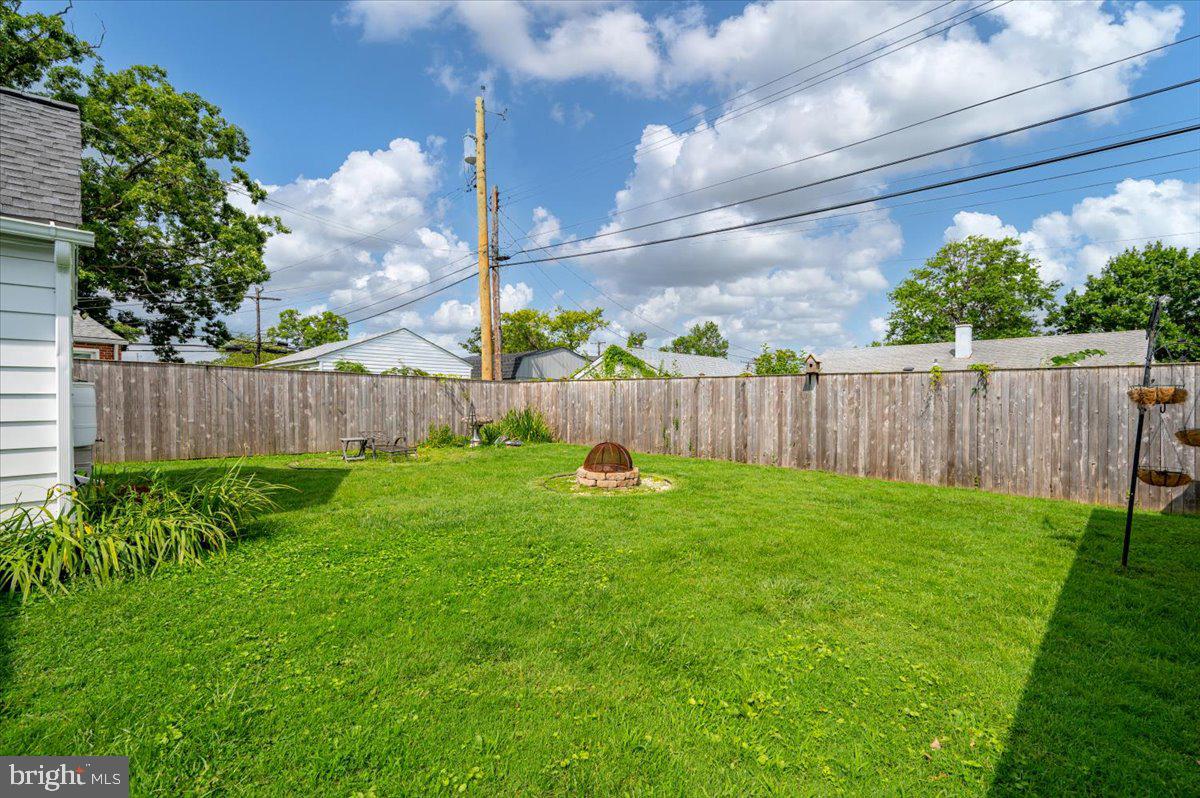 1402 Isted Rd Property Photo 26