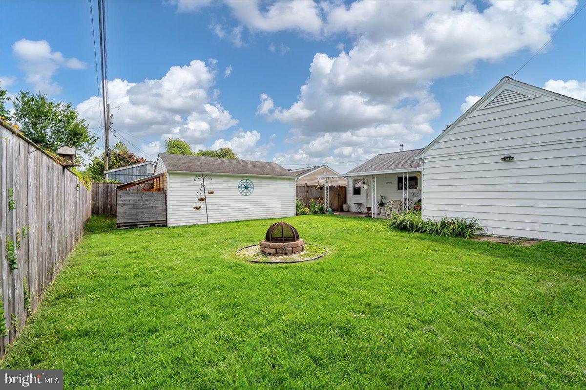 1402 Isted Rd Property Photo 28