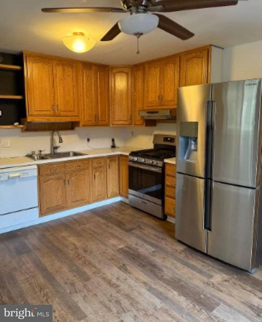1034 Dumbarton Rd Property Photo 6