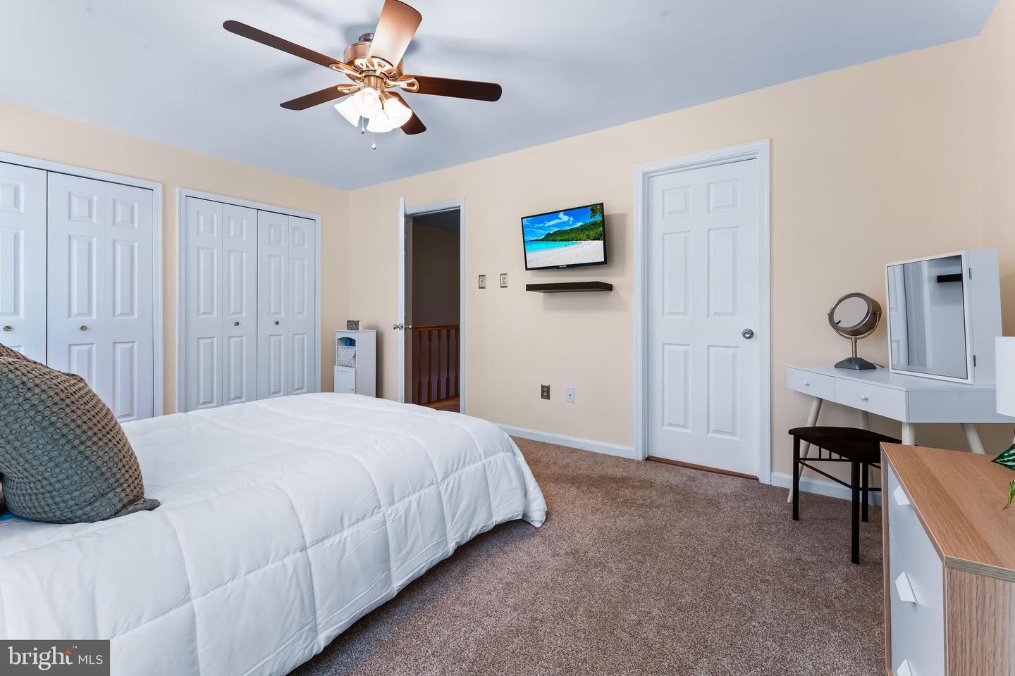 522 Meadowmist Way Property Photo 18