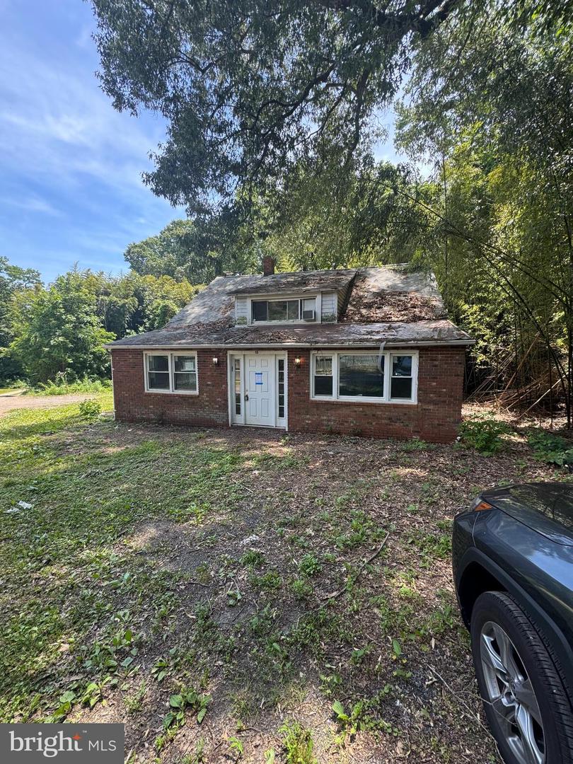 15 Tracys Ln Property Photo 1