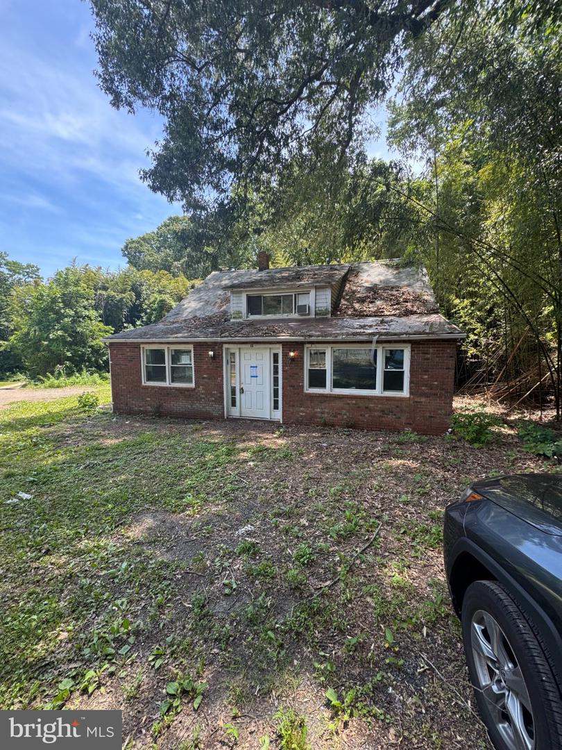 15 Tracys Ln Property Photo 1