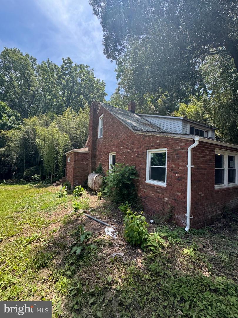 15 Tracys Ln Property Photo 14
