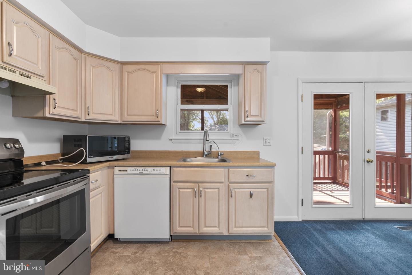 140 Pennsylvania Ave Property Photo 14
