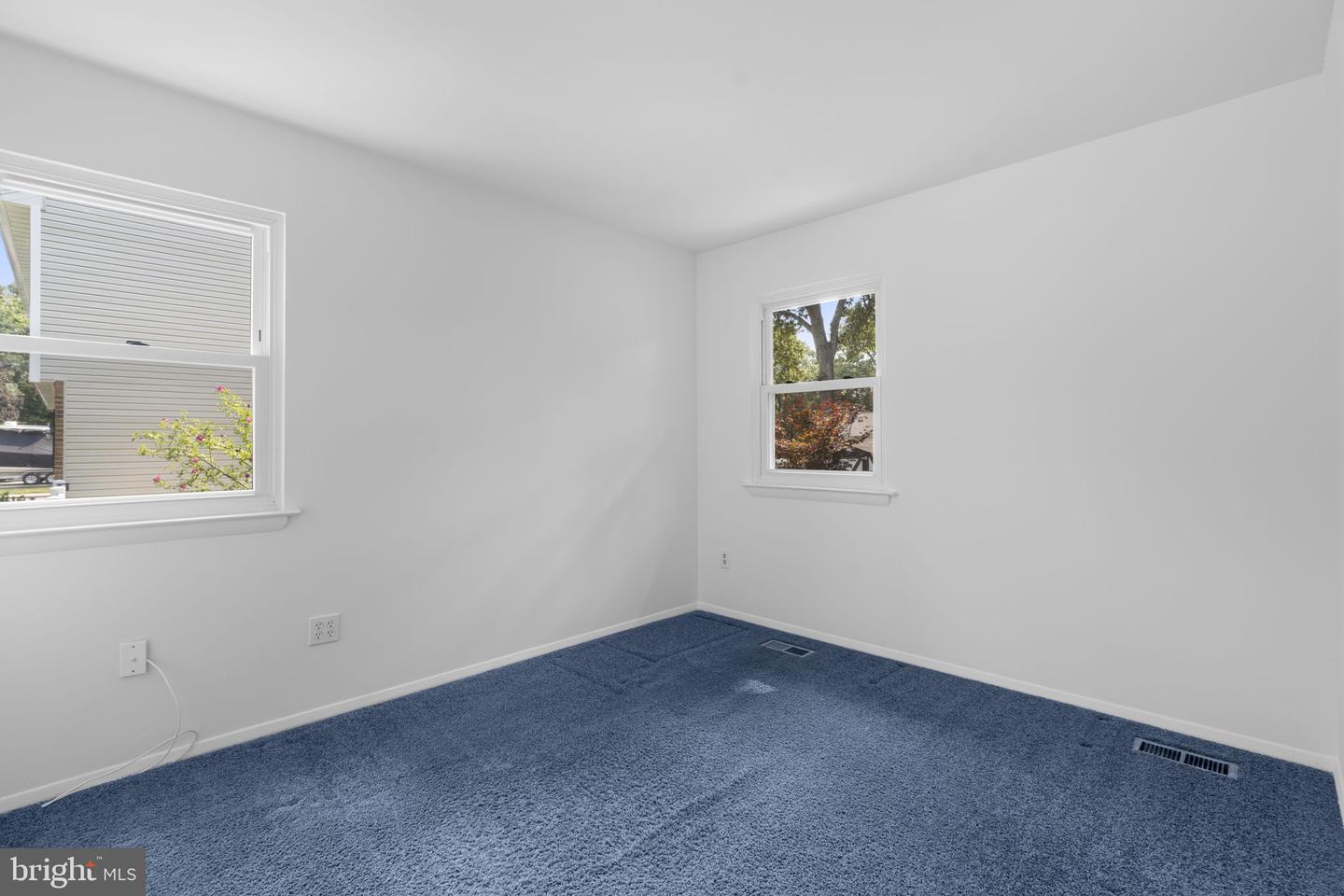 140 Pennsylvania Ave Property Photo 17