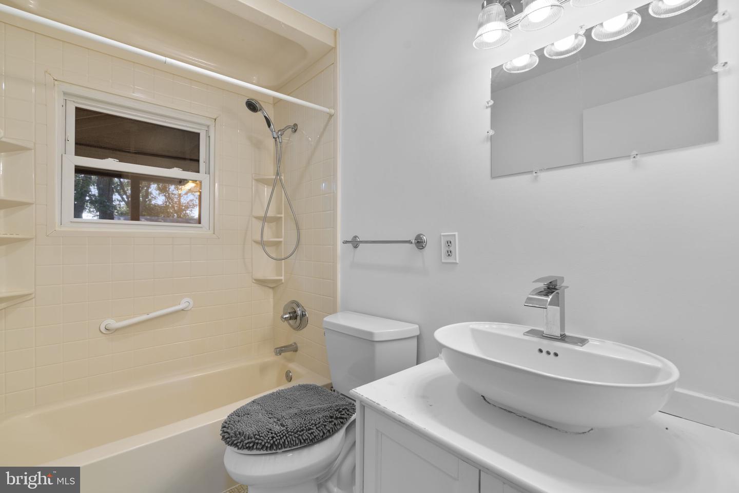 140 Pennsylvania Ave Property Photo 19