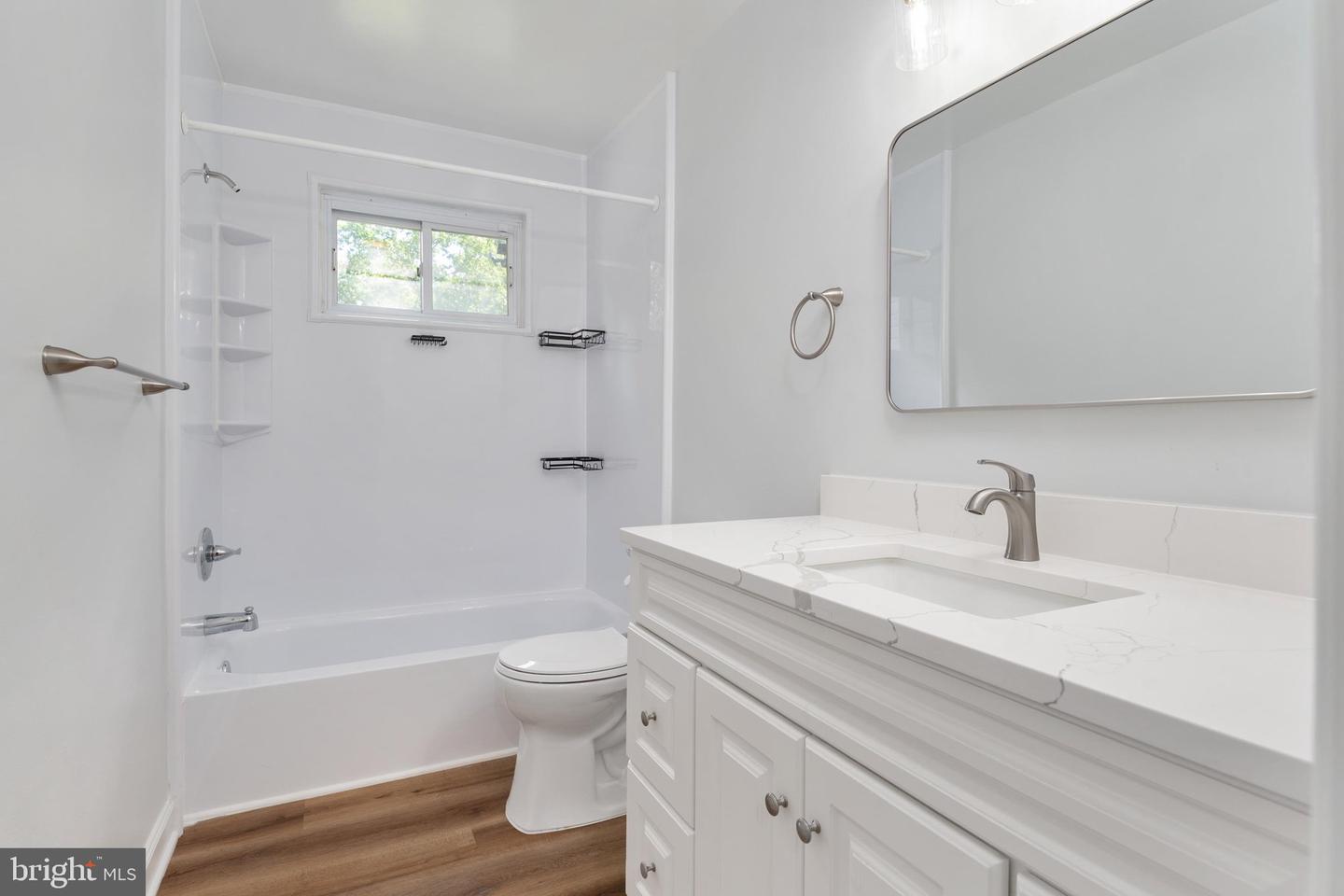 541 Crestpark Dr Property Photo 18