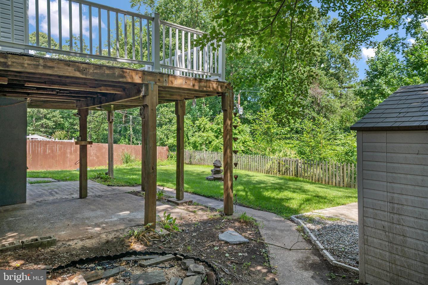 541 Crestpark Dr Property Photo 33