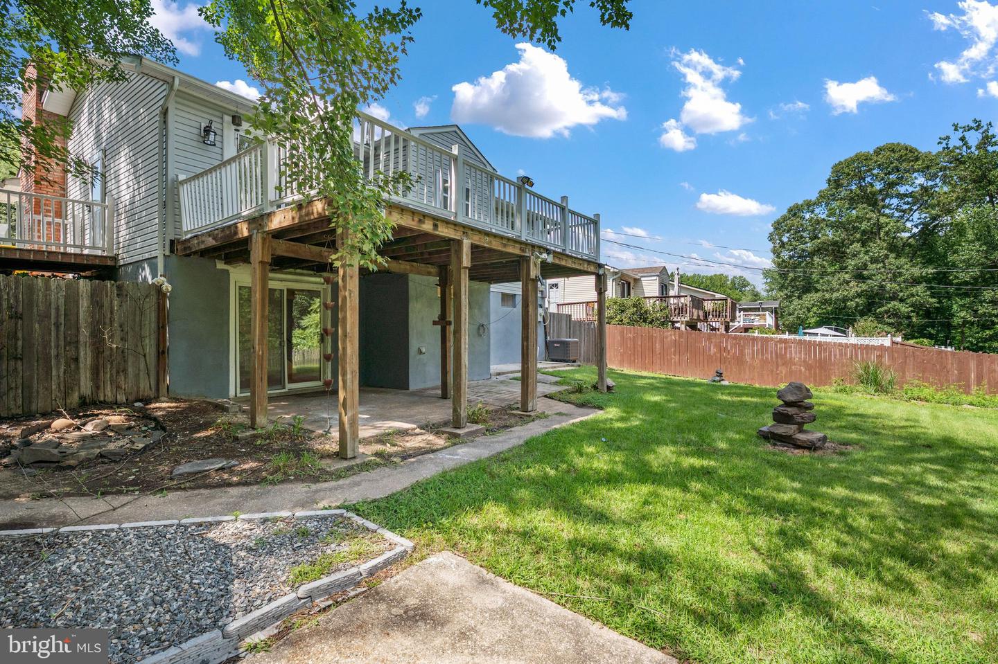 541 Crestpark Dr Property Photo 34