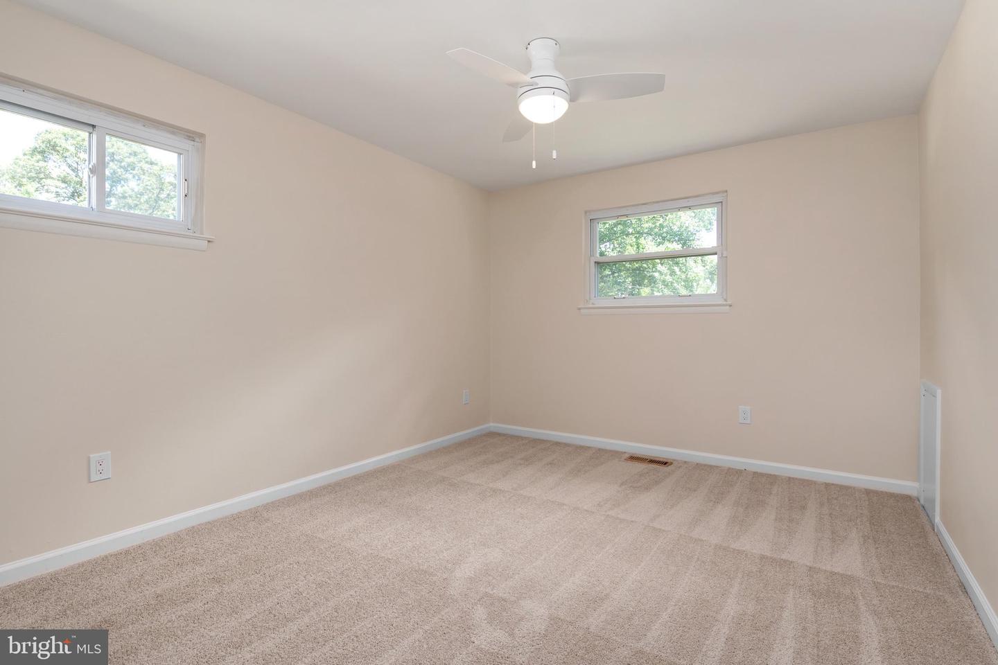541 Crestpark Dr Property Photo 40