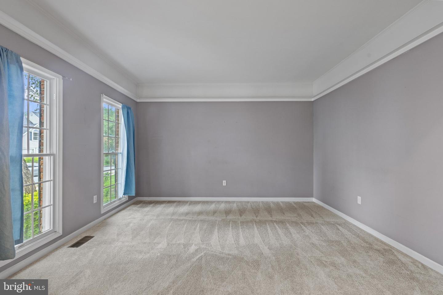 2400 Summershade Ct Property Photo 6