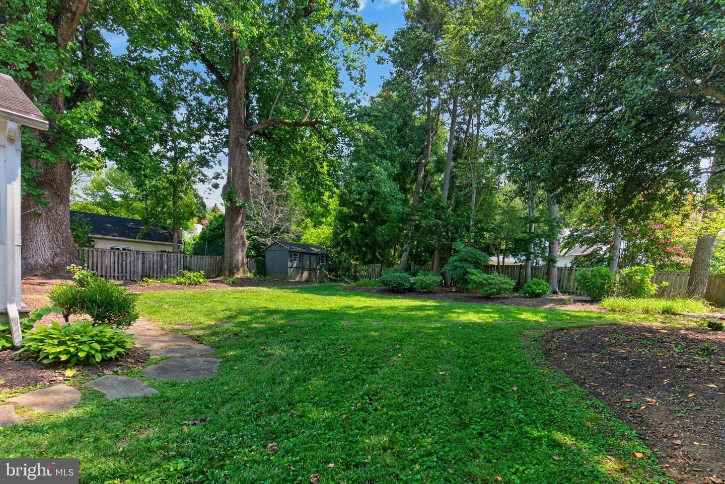 111 Wardour Dr Property Photo 11