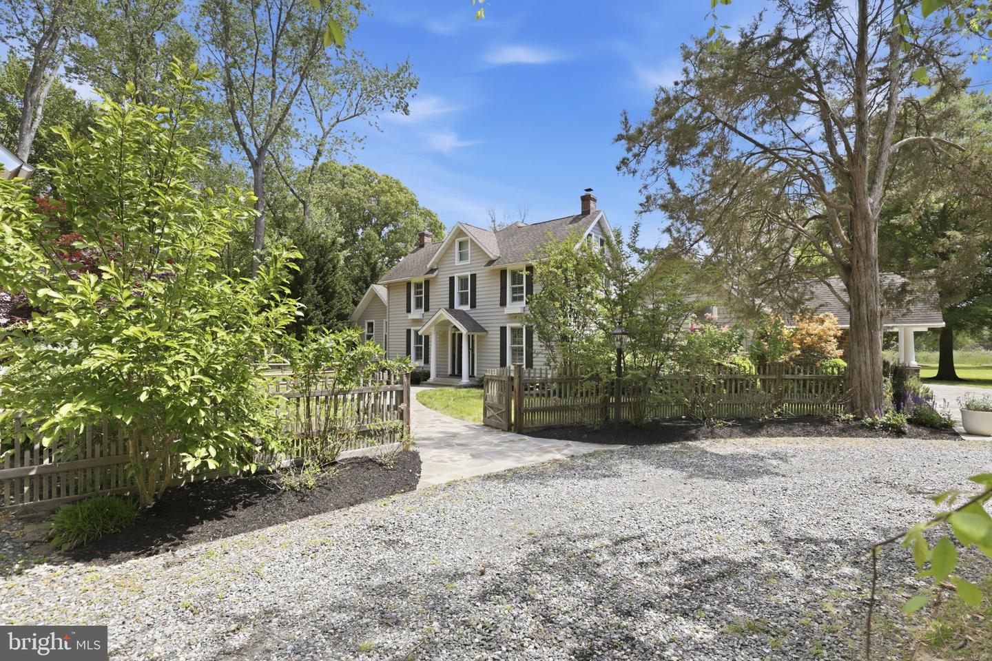 5865 Deale Beach Rd Property Photo 6