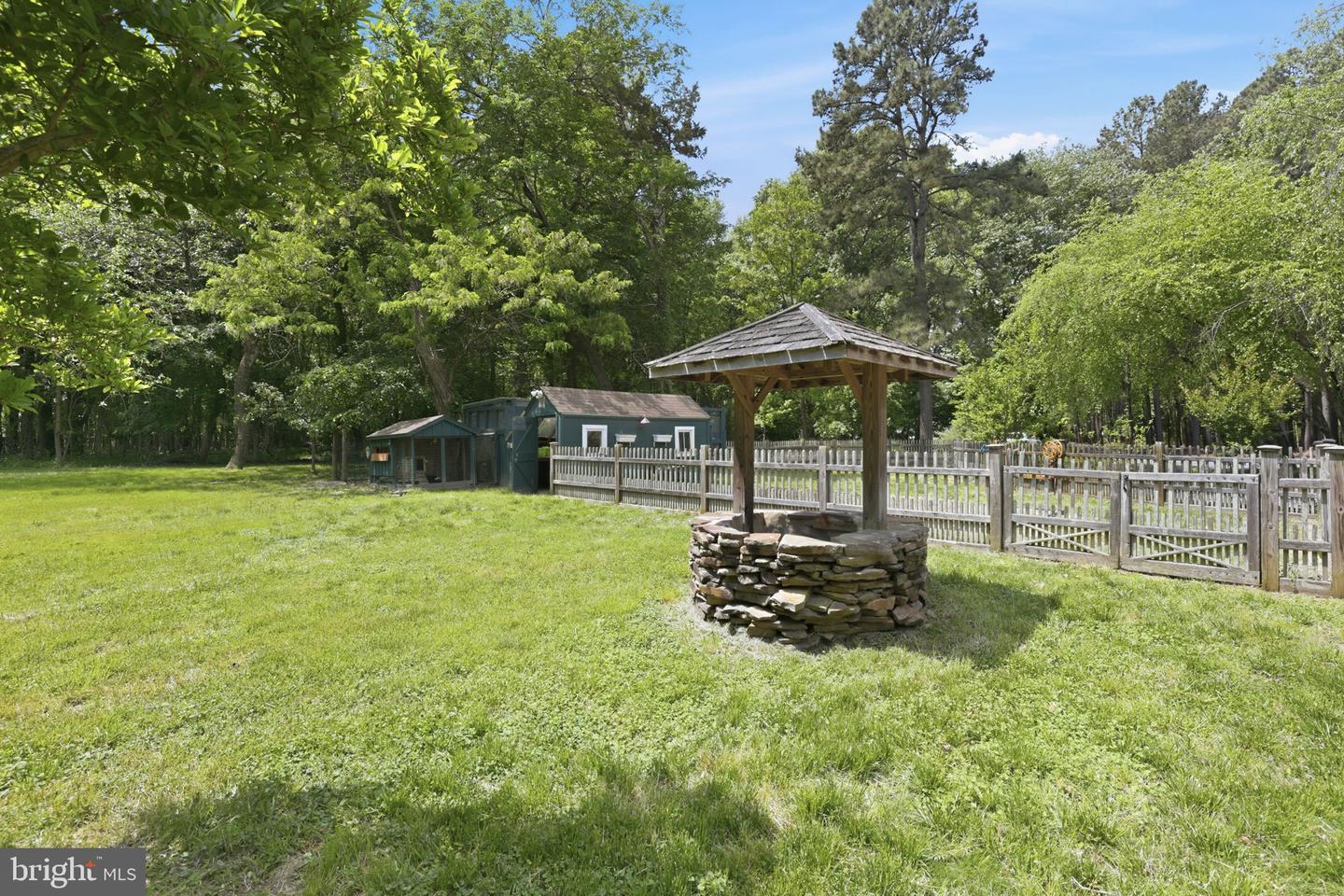 5865 Deale Beach Rd Property Photo 26