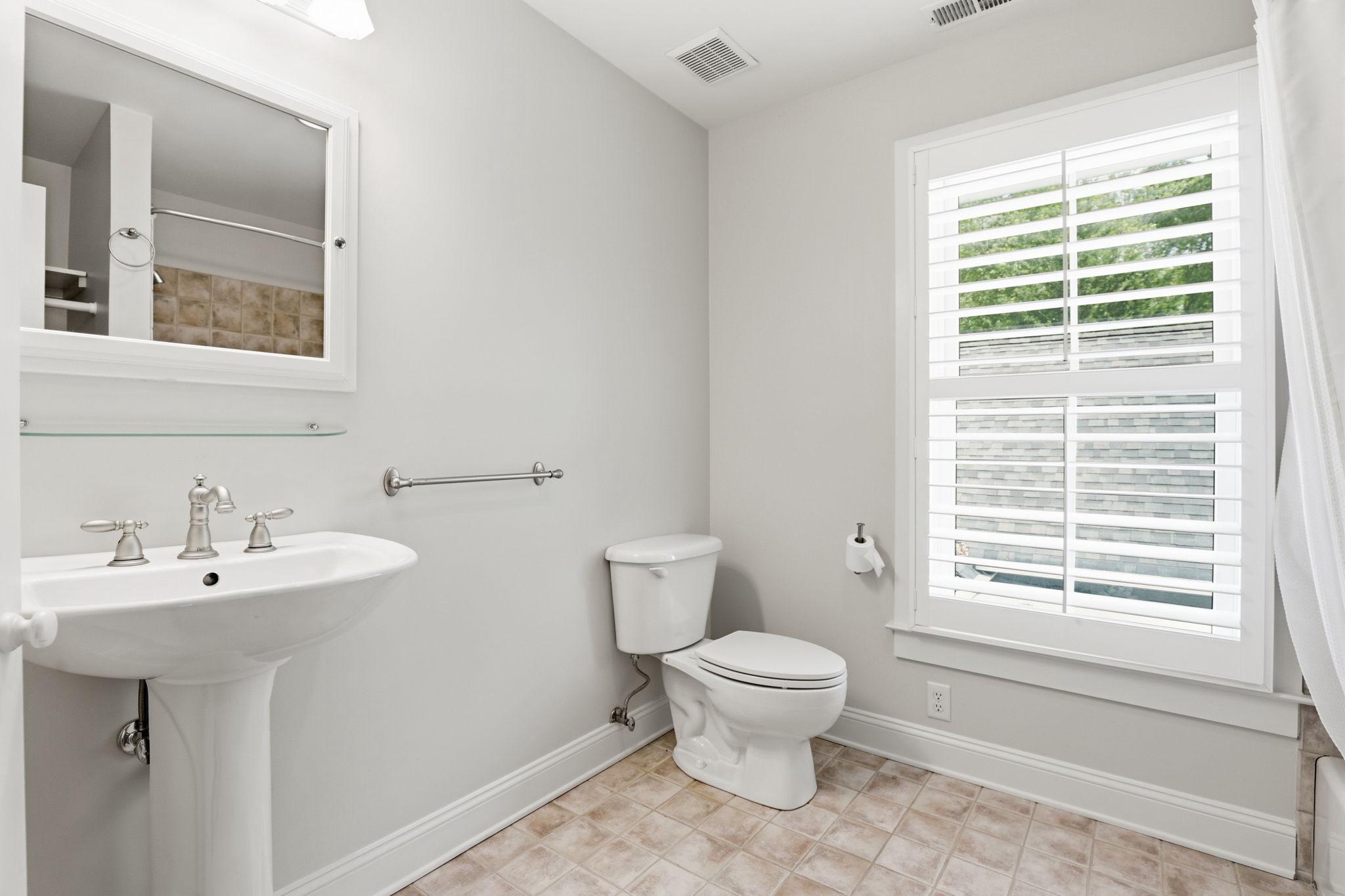 5865 Deale Beach Rd Property Photo 36