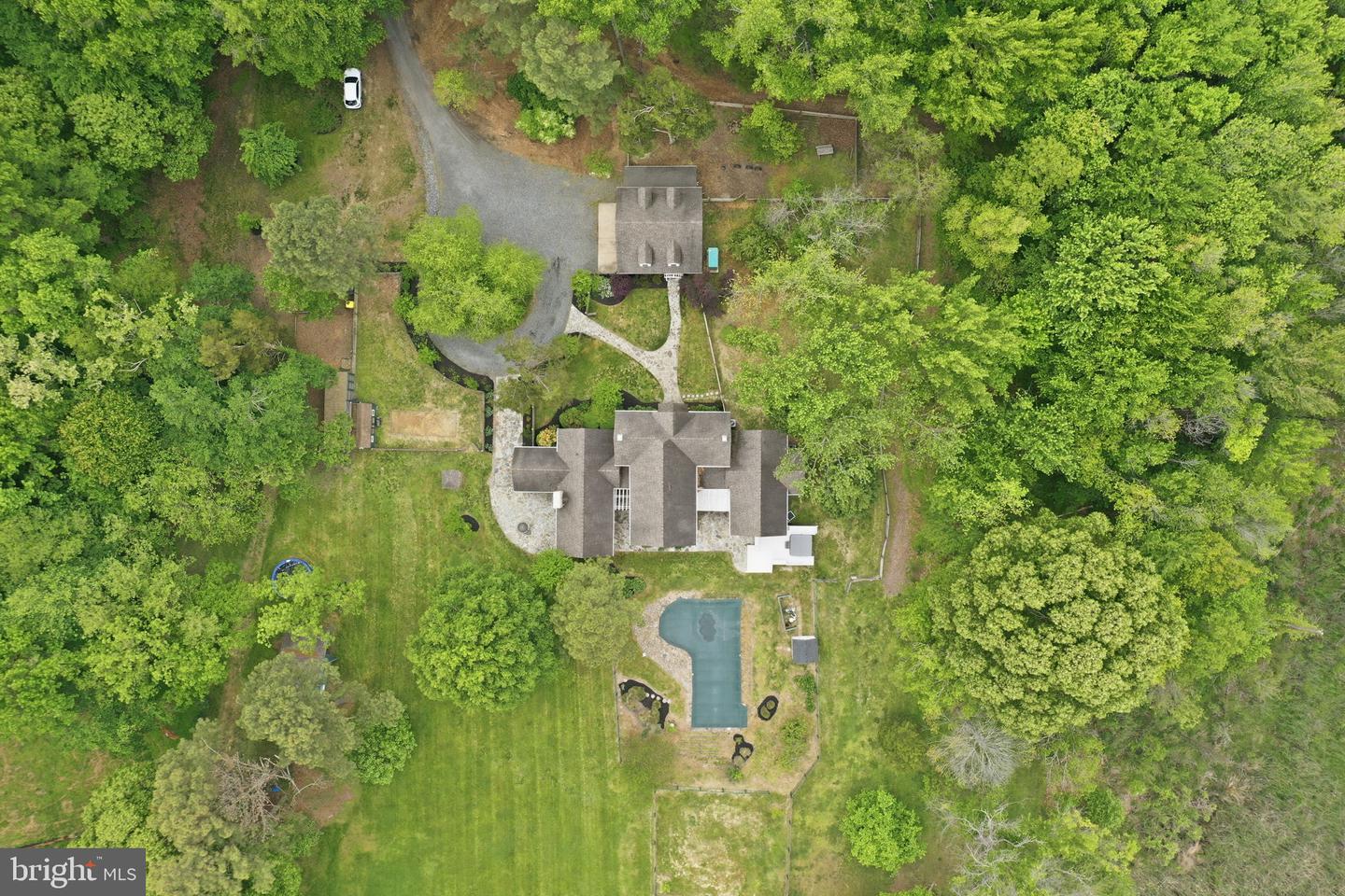 5865 Deale Beach Rd Property Photo 45
