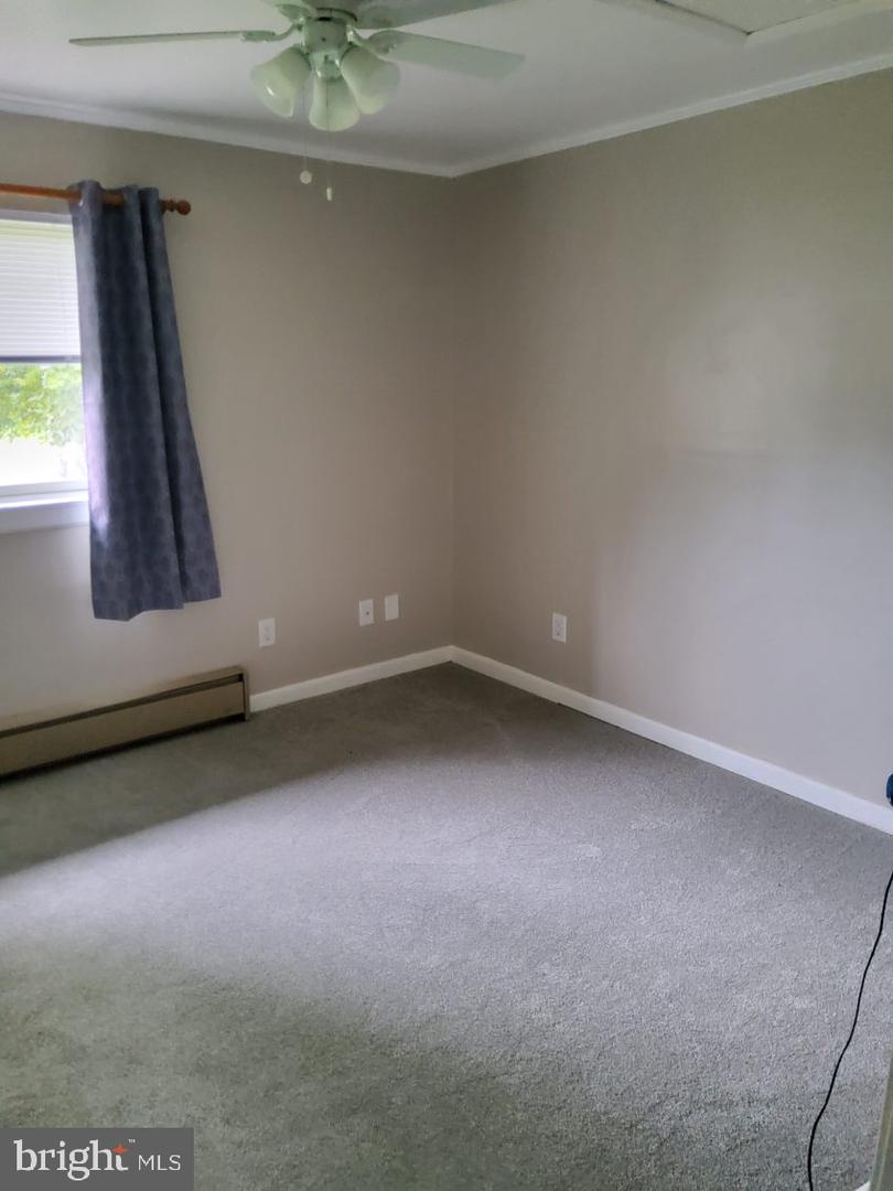 1222 Hillside Rd Property Photo 3