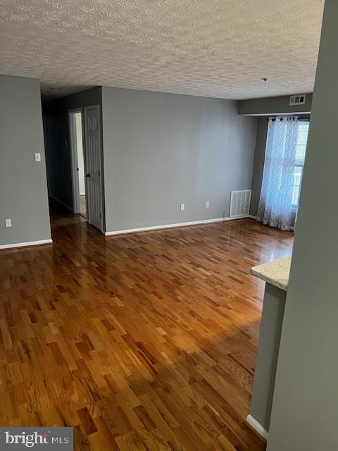 811 Deering Rd #7f Property Photo 4