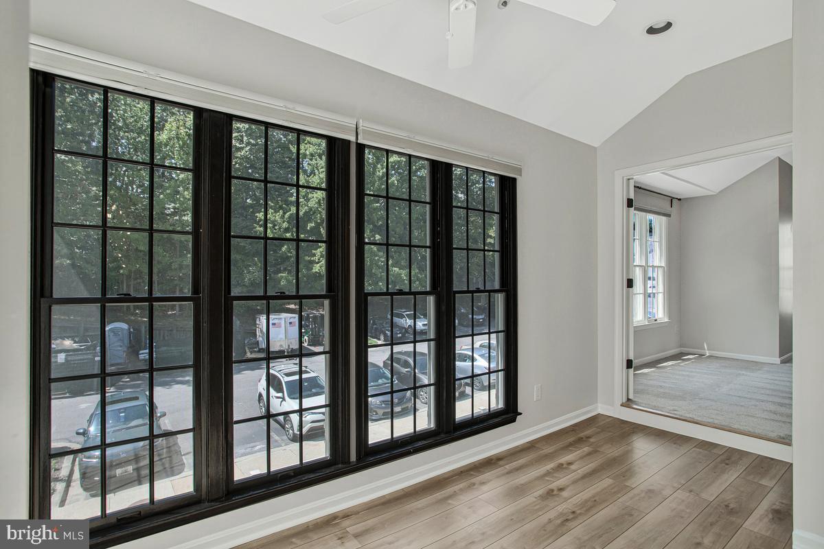 2700 Summerview Way #304 Property Photo 19